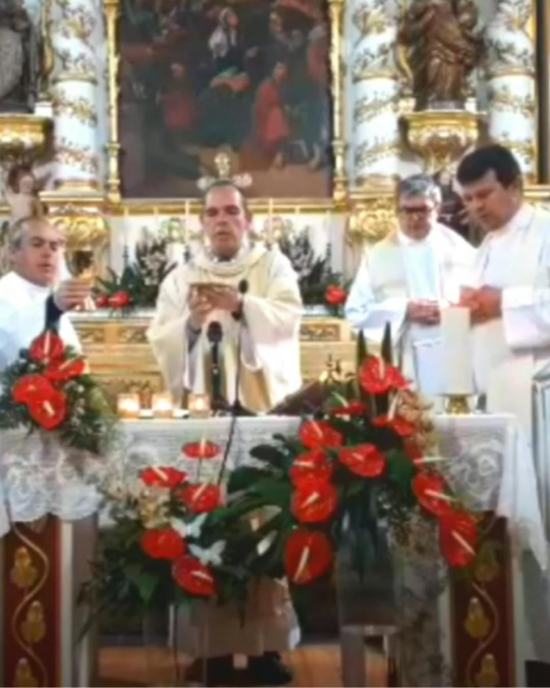 ESPECIAL DOMINGO DE PASCOA