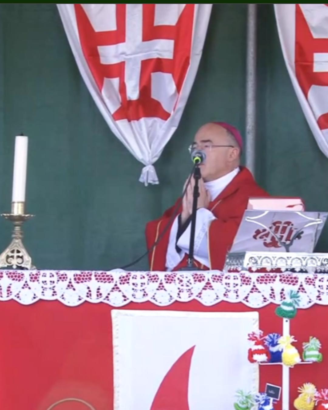 São Pedro em Santa Cruz- Missa campal